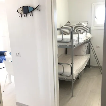 Apartman Affittimoderni Sporting - Vispo10 *